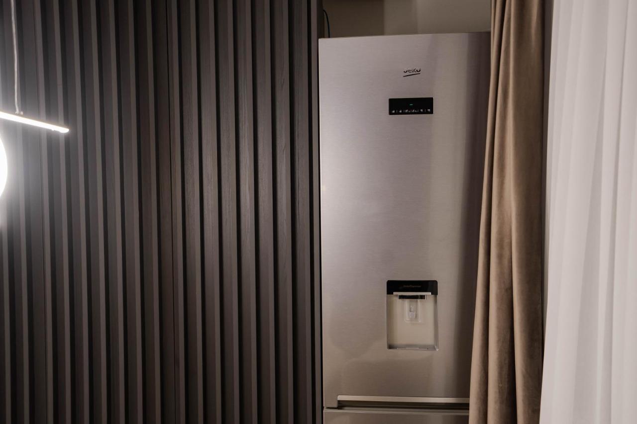 Deluxe Aparthotel Marwell Residence Suceava Ngoại thất bức ảnh